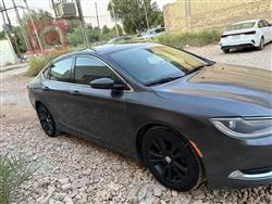Chrysler 200